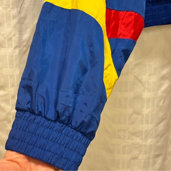 NWT Forever 21 USA Sport Retro Cropped Windbreaker Jacket SZ S Color Block - Picture 4 of 12